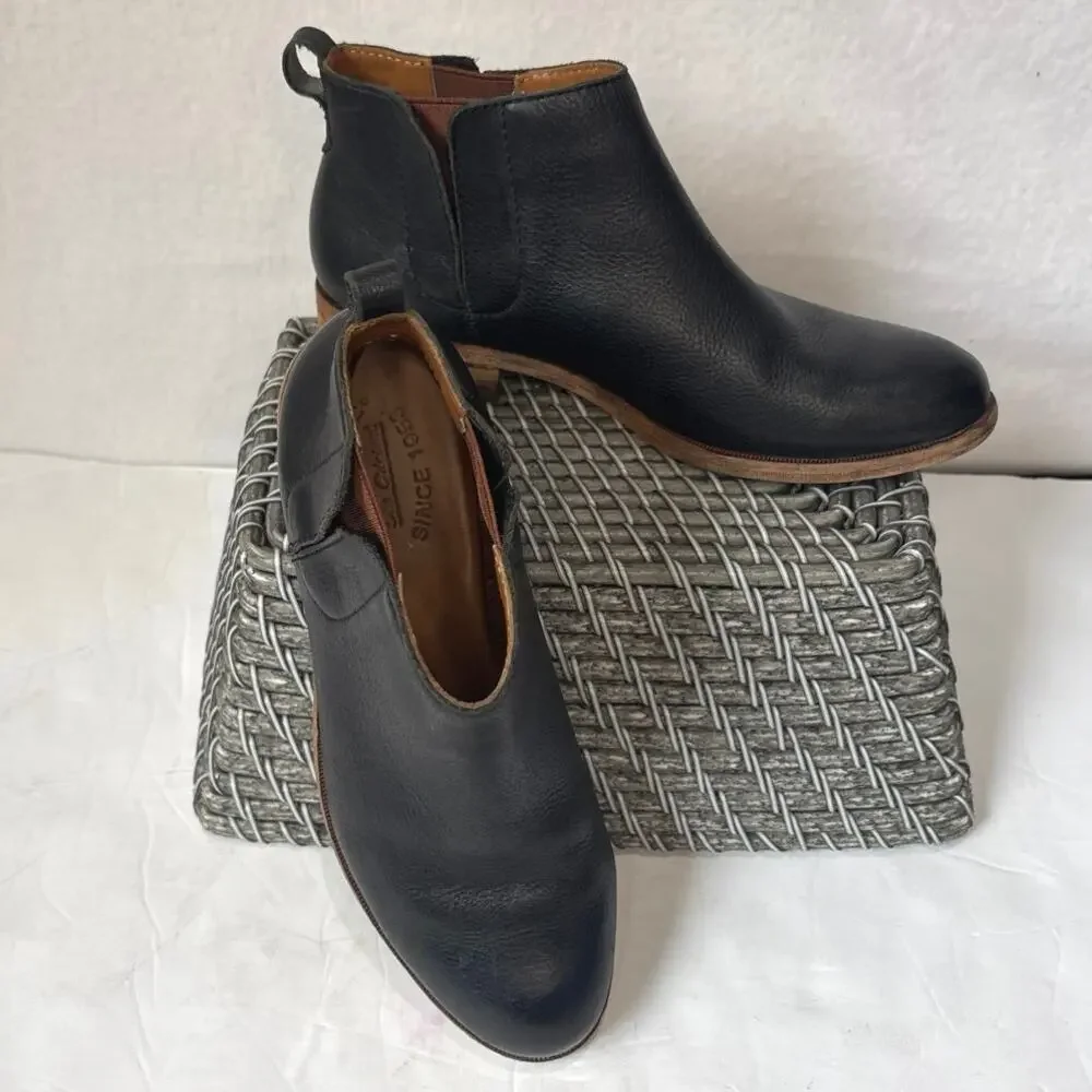 Kork- Ease Velma Chelsea Ankle Black Leather Boots Slip On Black Sz 6.5